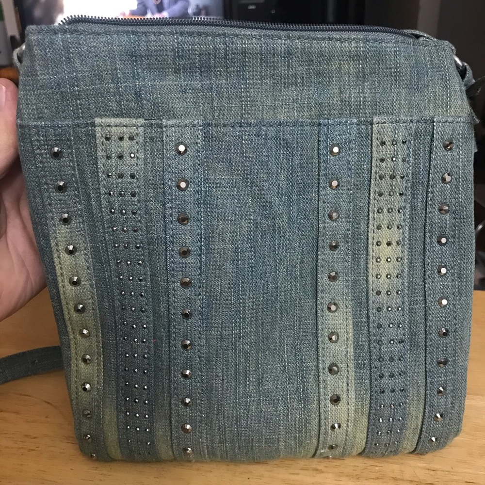 Purse - Picture 2 of 5